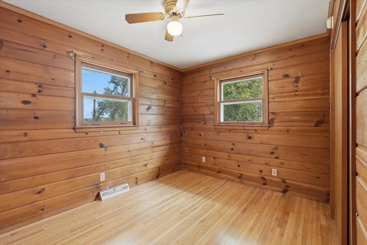 Photo 10 of 513 7th Street