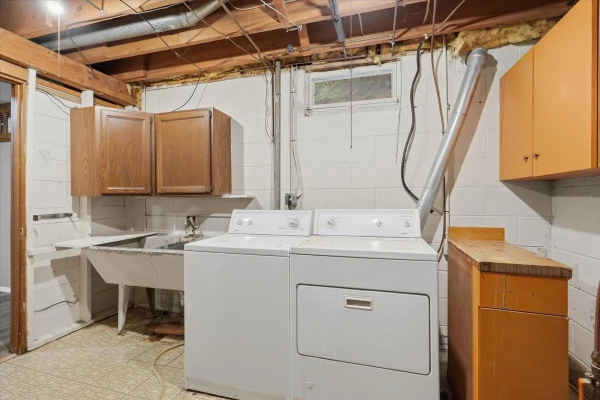 Photo 13 of 513 7th Street