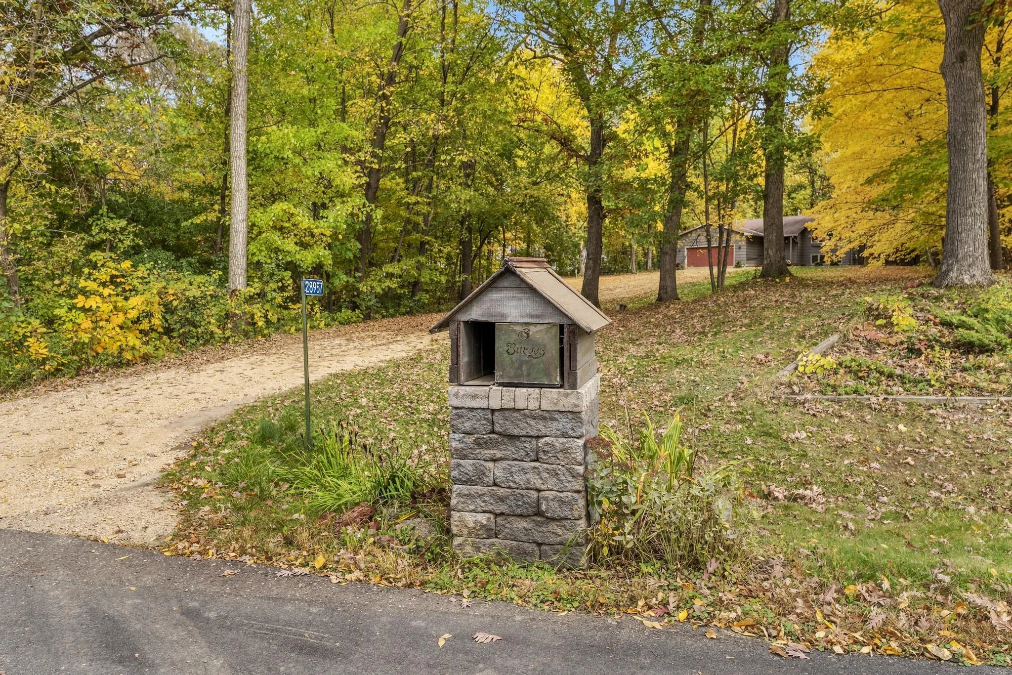 Photo 23 of 28957 Linden Avenue