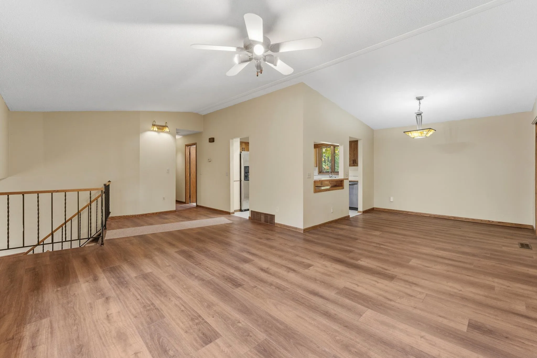 Photo 56 of 28957 Linden Avenue