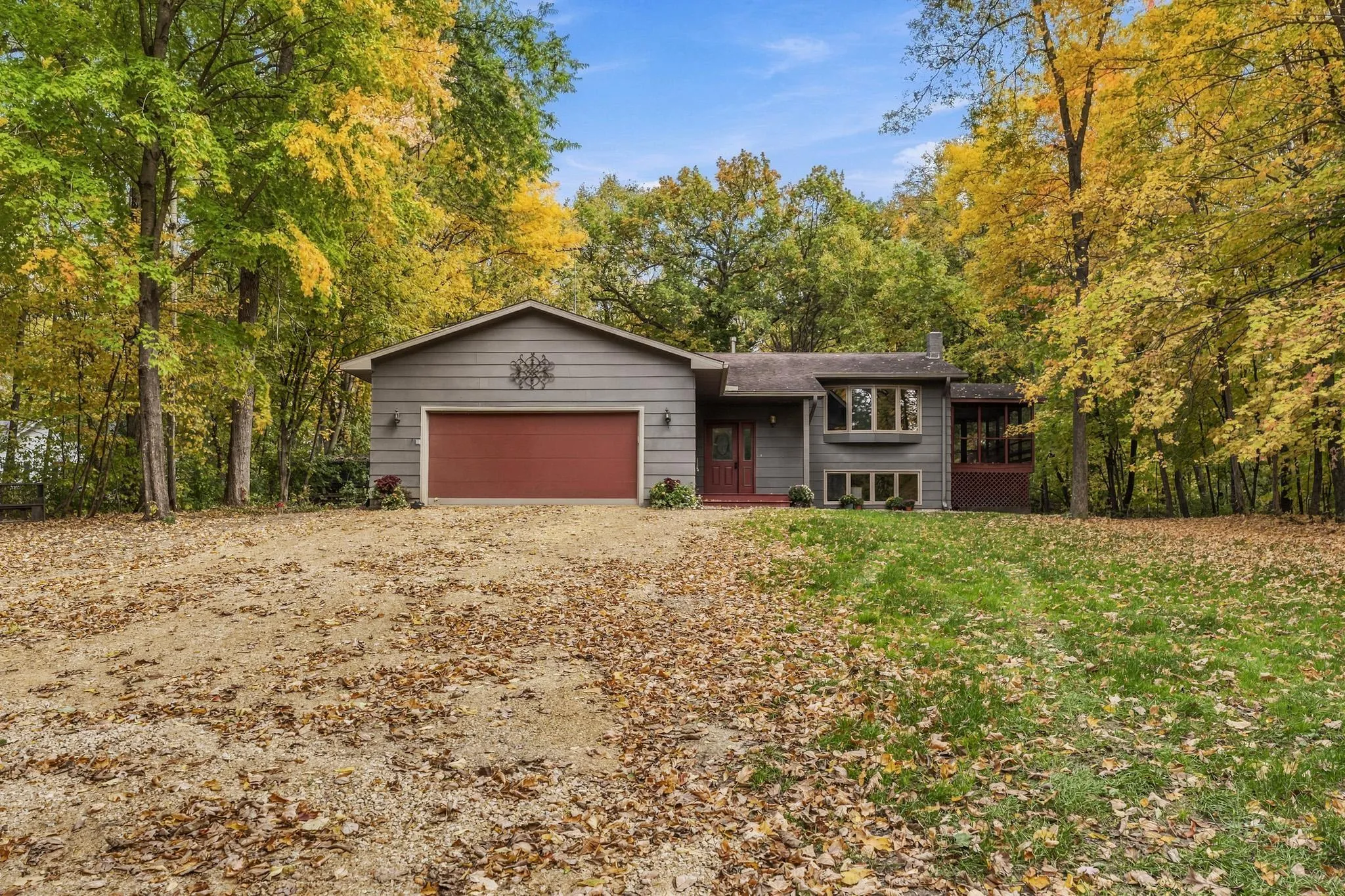 Photo 20 of 28957 Linden Avenue