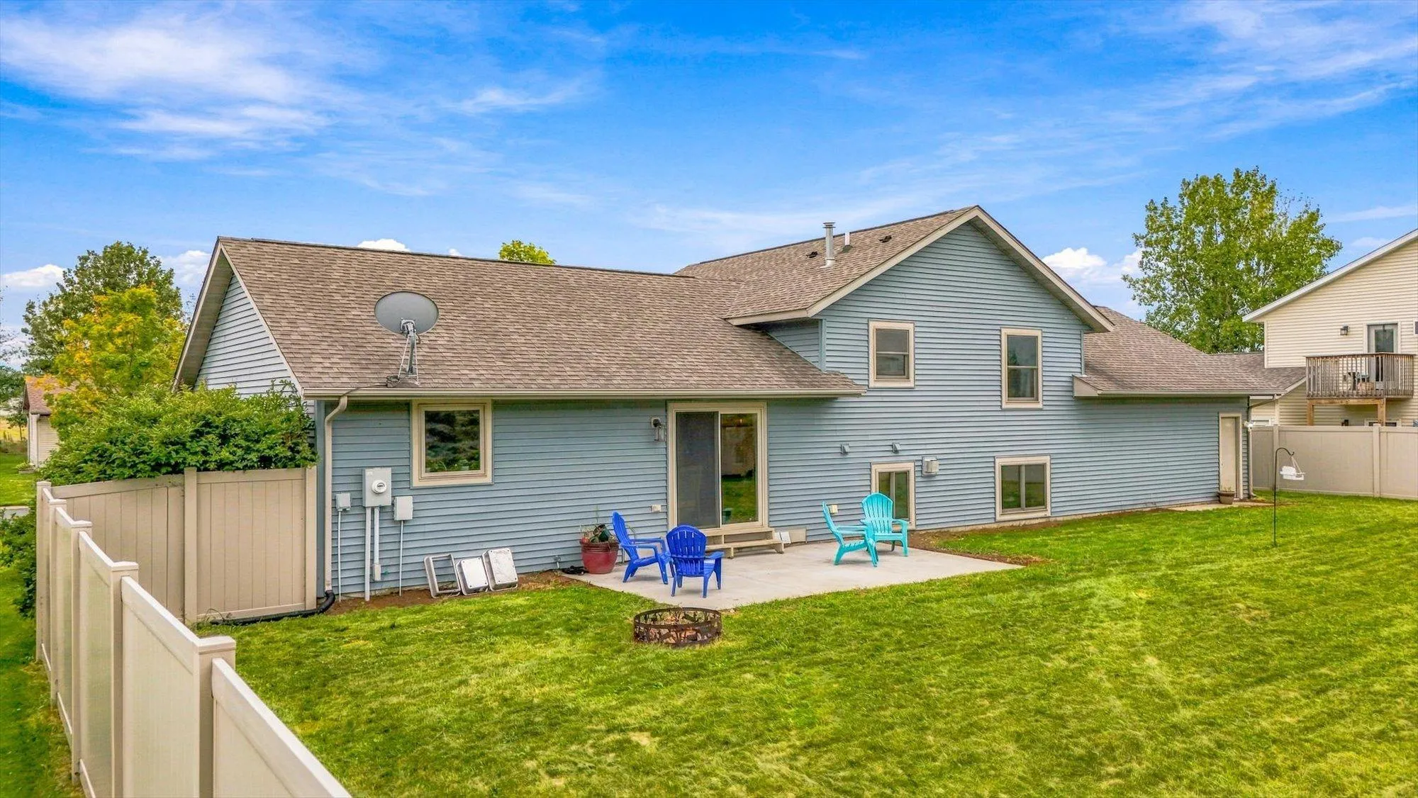 Photo 36 of 409 Smith Avenue