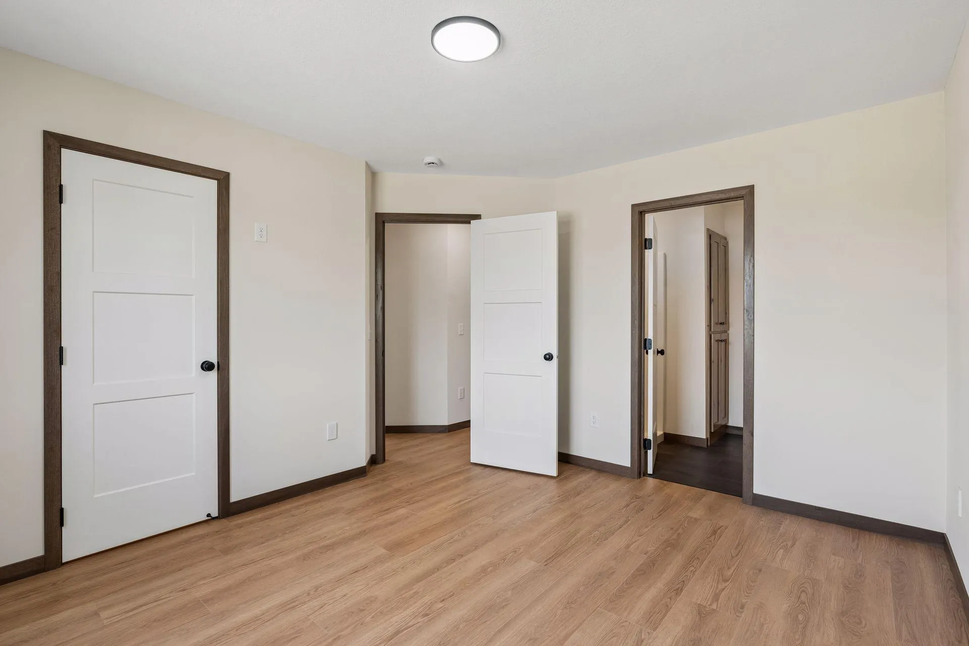 Photo 14 of 22890 Zion Nw Parkway