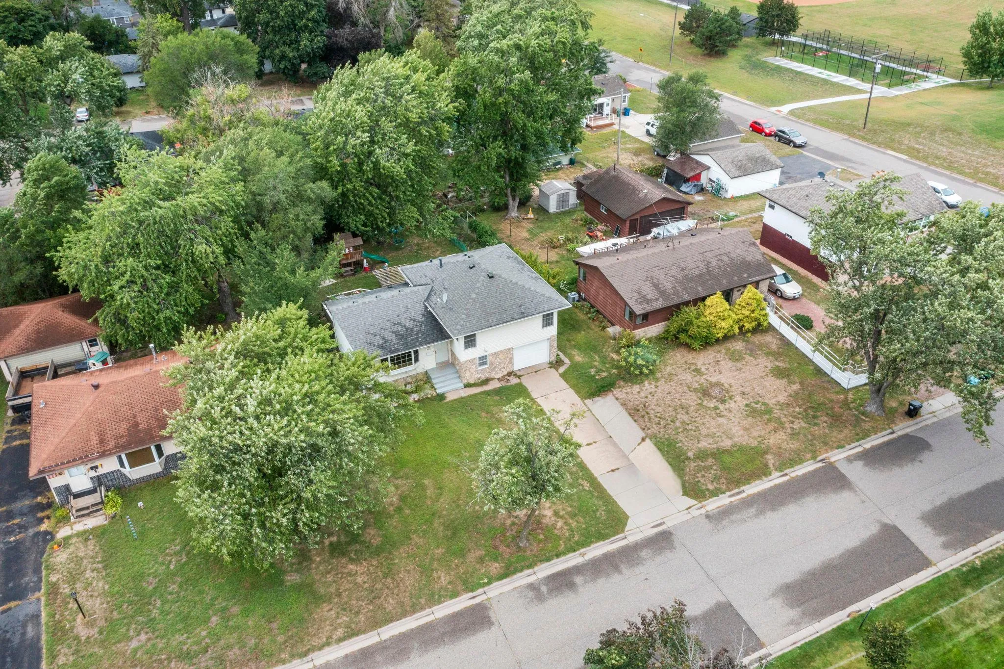 Photo 4 of 5872 Jefferson Ne Street