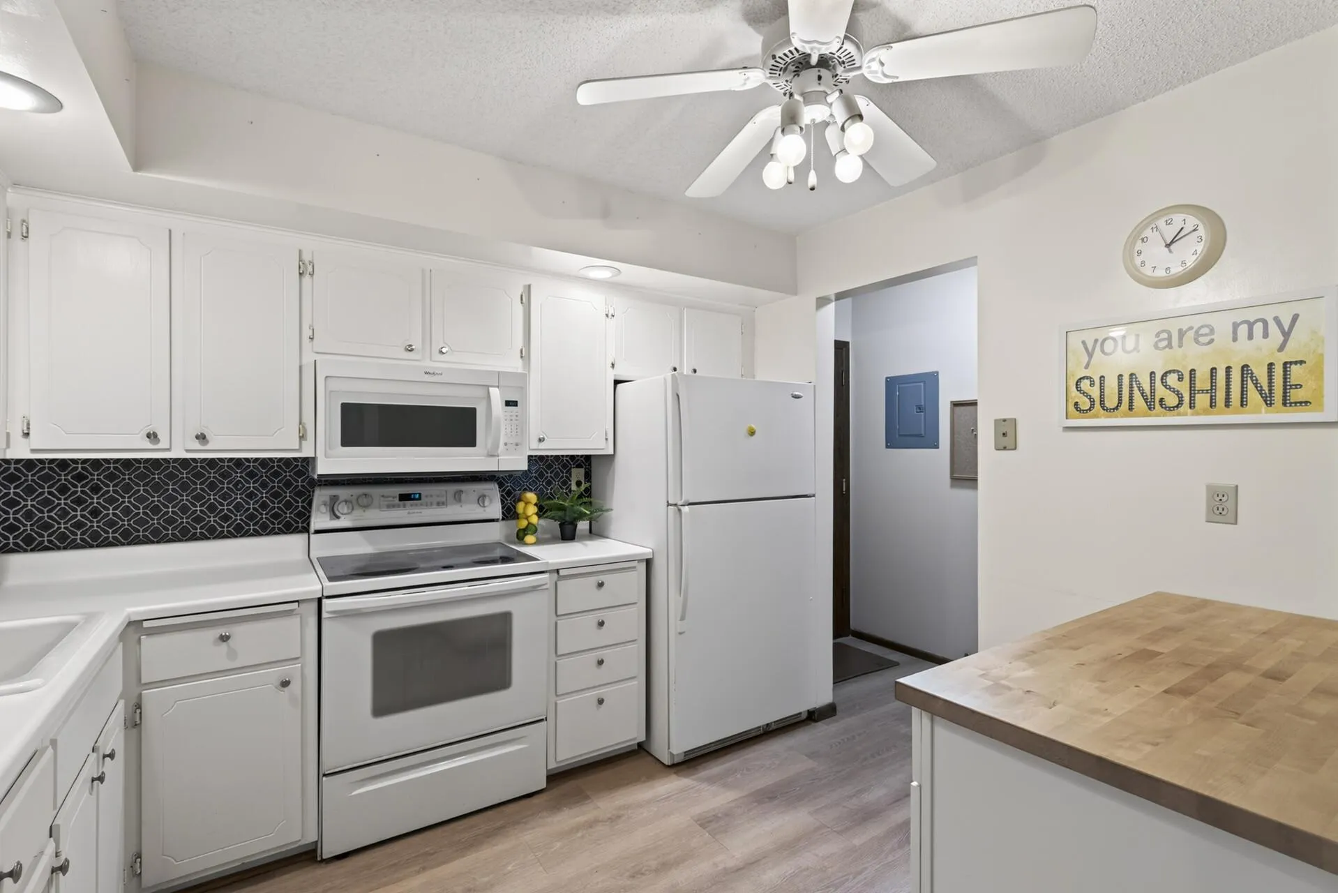 Photo 5 of 12600 Parkwood Drive Unit 110