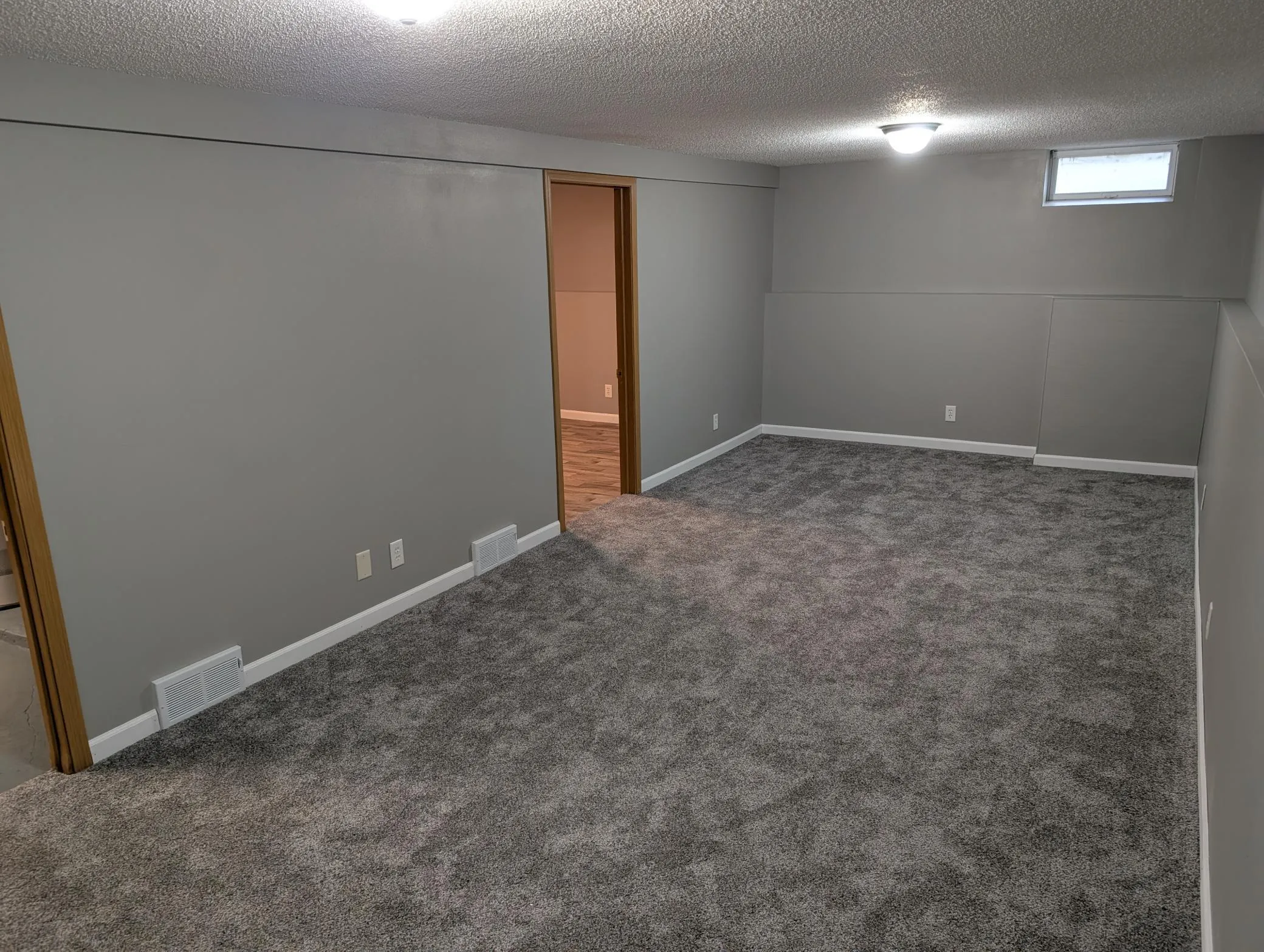 Photo 20 of 1390 6th Avenue
