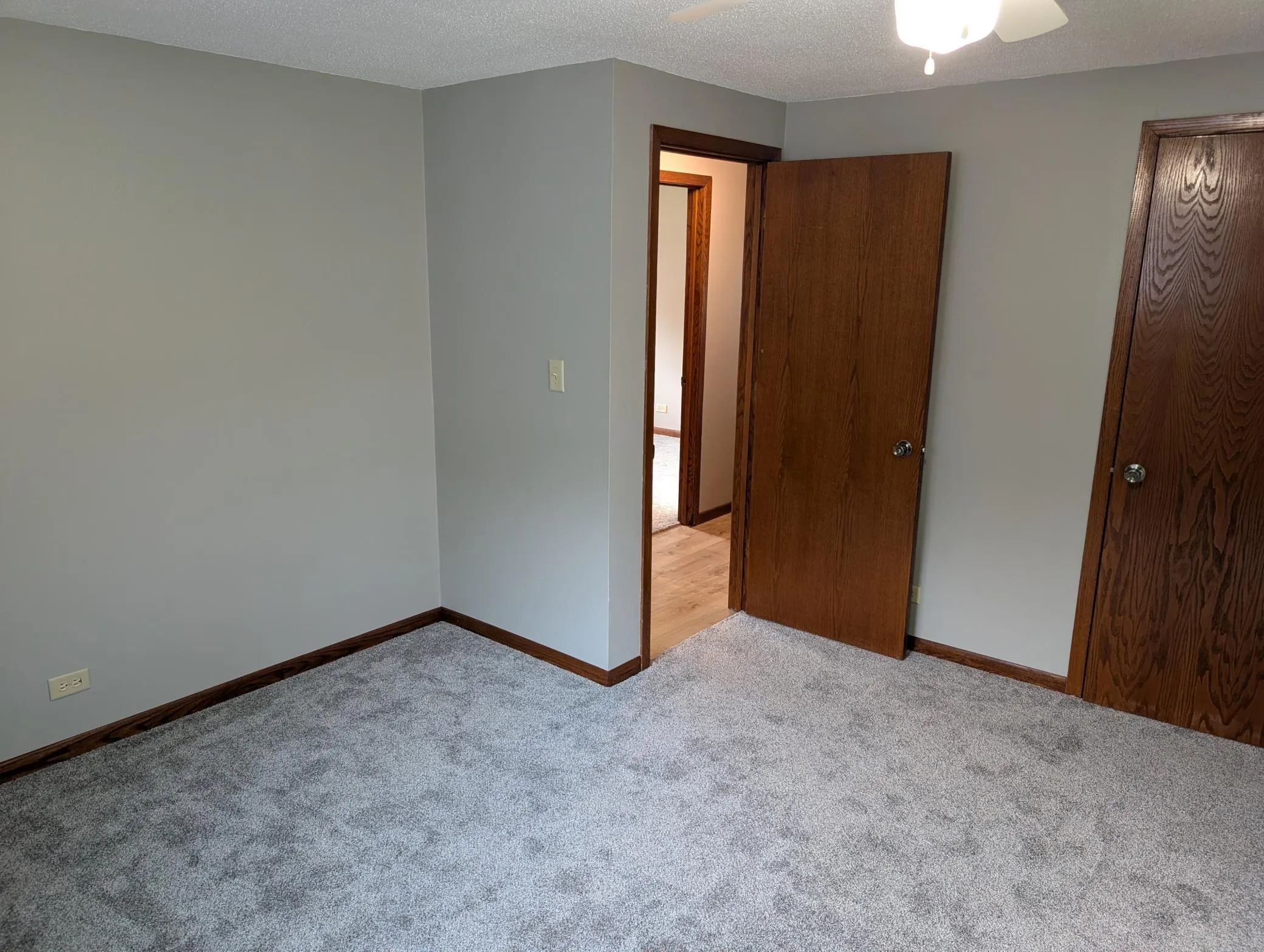 Photo 18 of 1390 6th Avenue