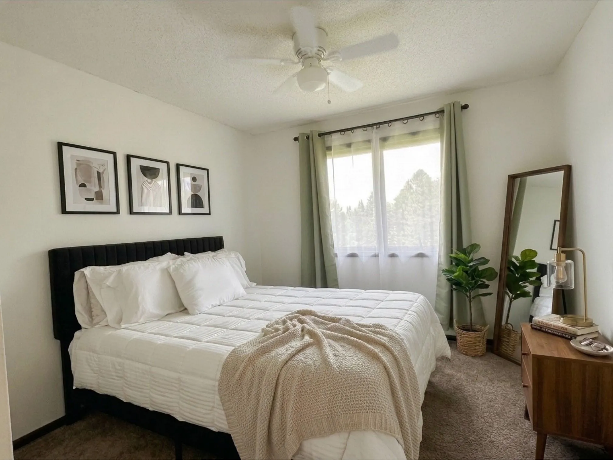Photo 10 of 2827 62nd Avenue