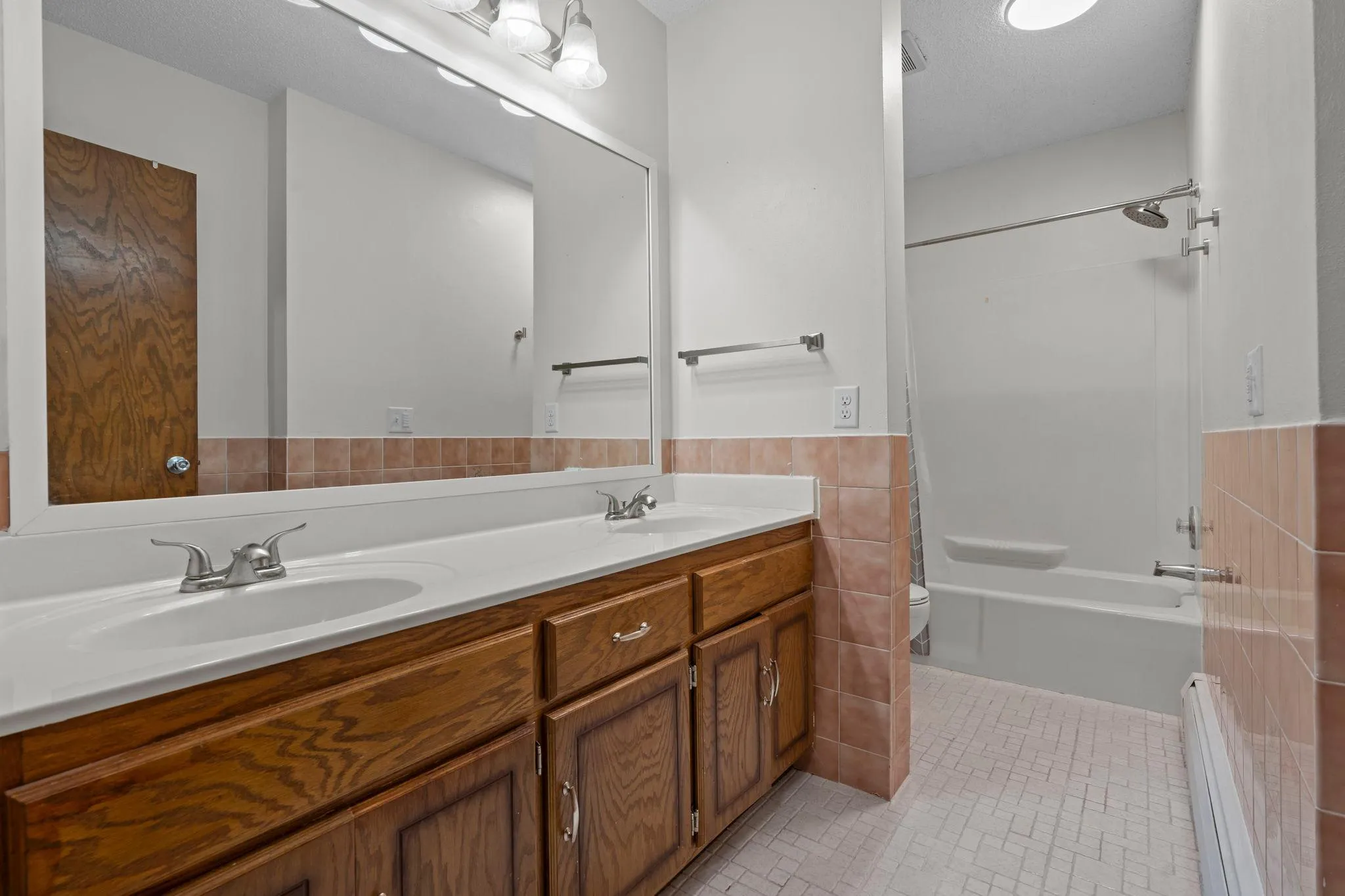 Photo 14 of 14847 Endicott Way Unit 107