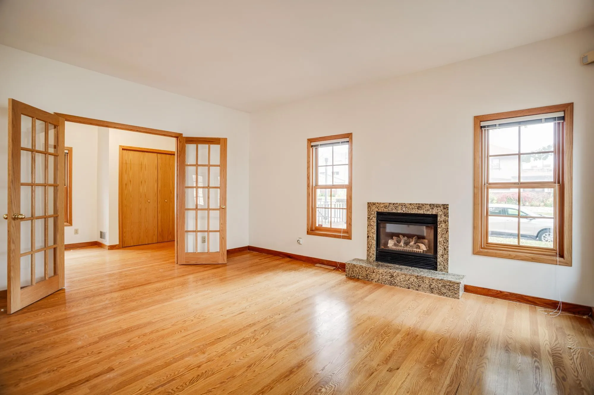 Photo 5 of 2634 Portland Avenue