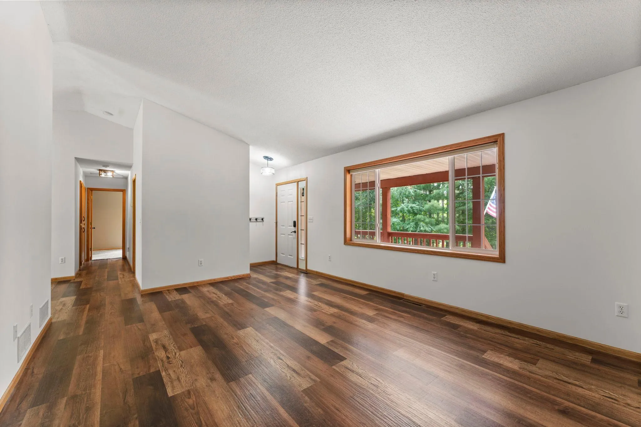 Photo 9 of 3089 320th Nw Avenue