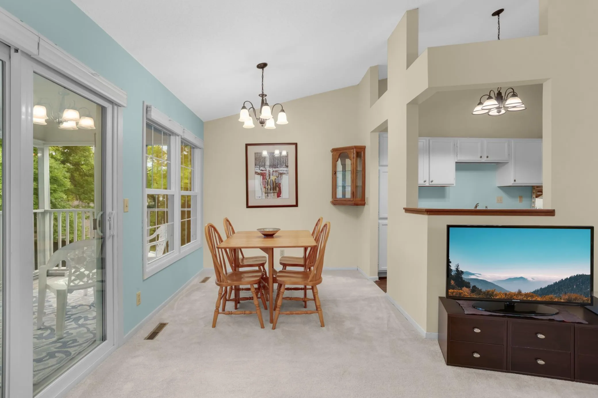 Photo 5 of 10945 Quebec S Avenue Unit 13