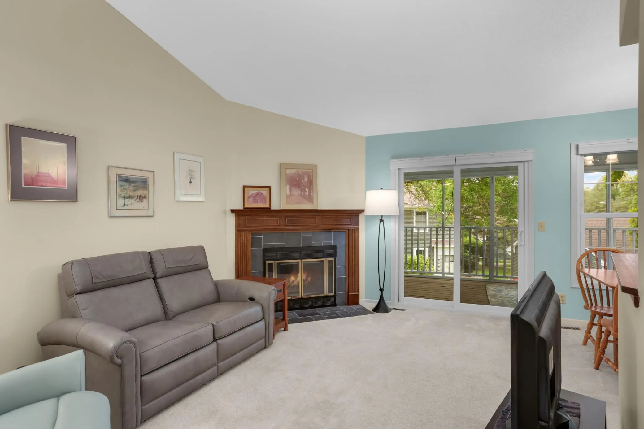 Photo 3 of 10945 Quebec S Avenue Unit 13