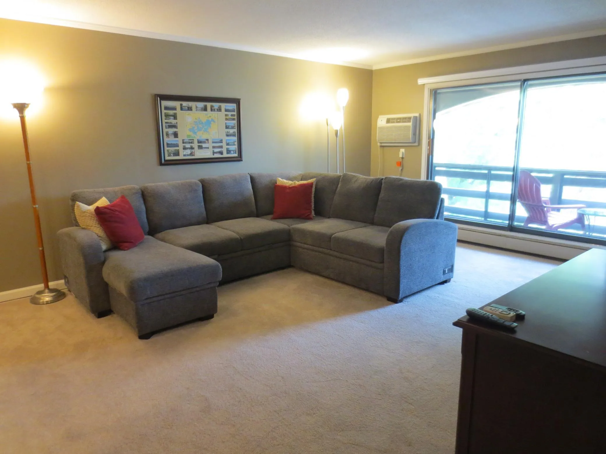 Photo 11 of 4371 Wilshire Boulevard Unit 303