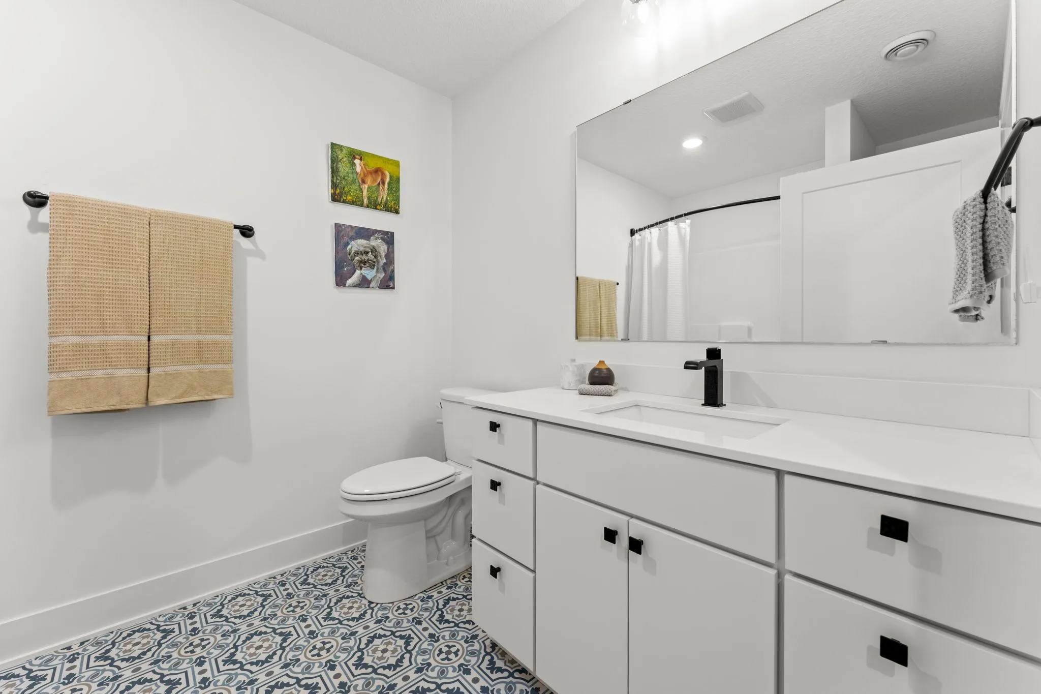 Photo 47 of 257 Mccarrons W Place