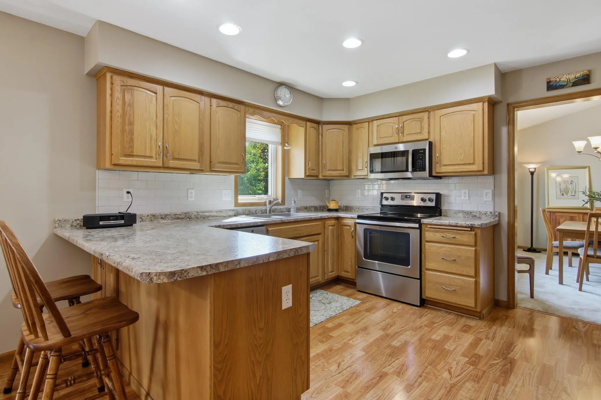 Photo 10 of 899 Wert Road