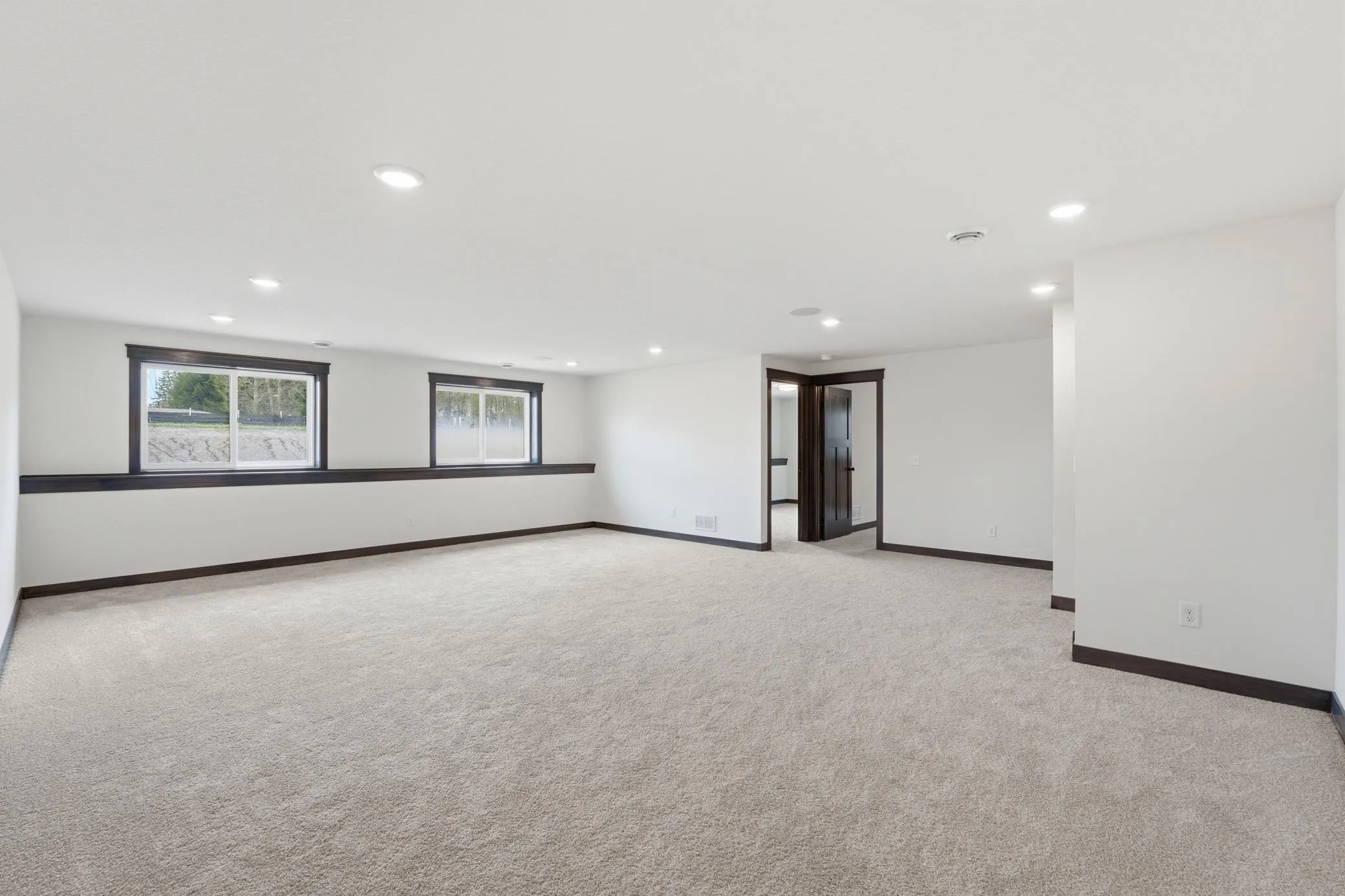 Photo 47 of 909 Acorn Court