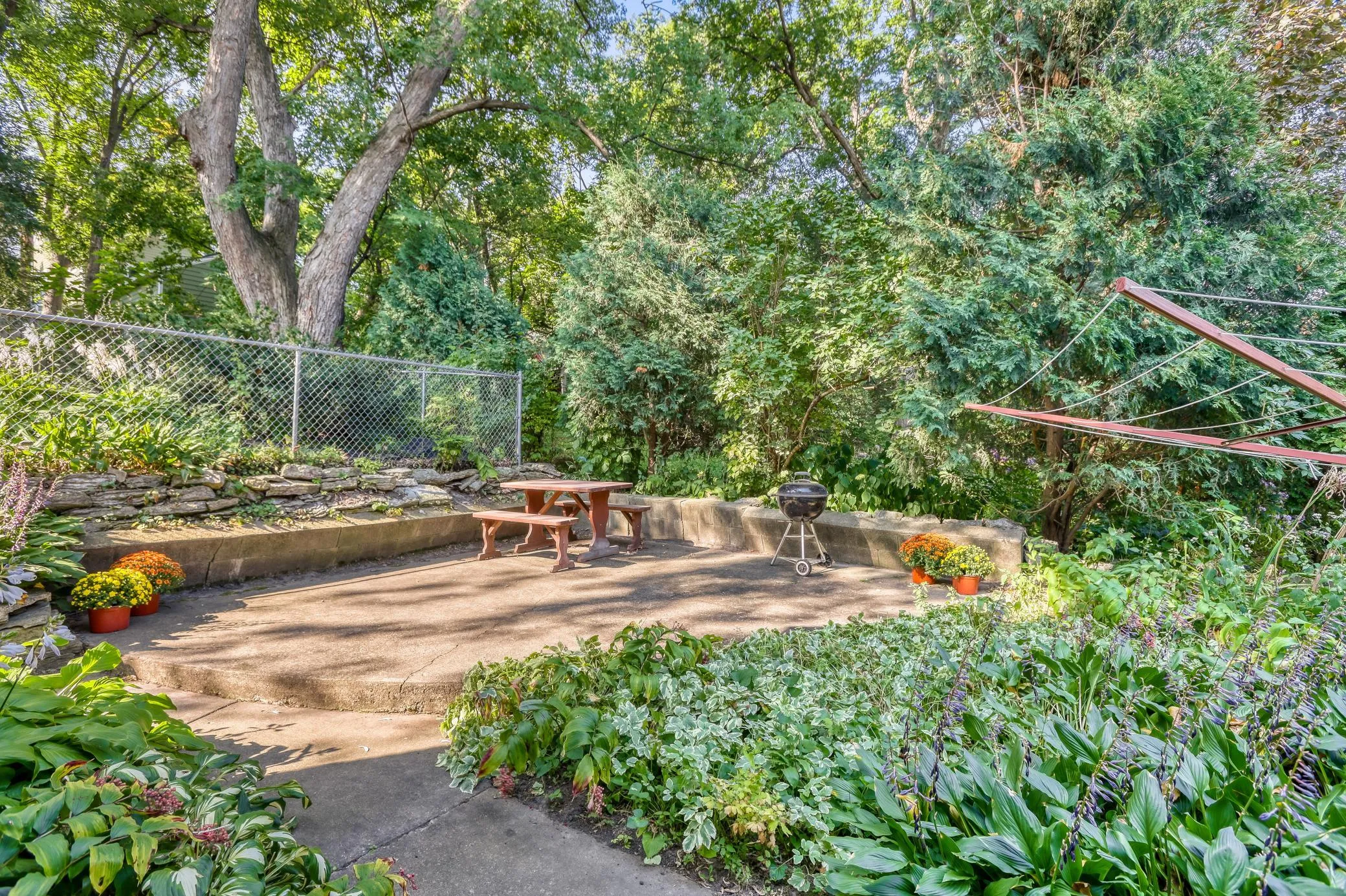Photo 39 of 1393 Keston Street