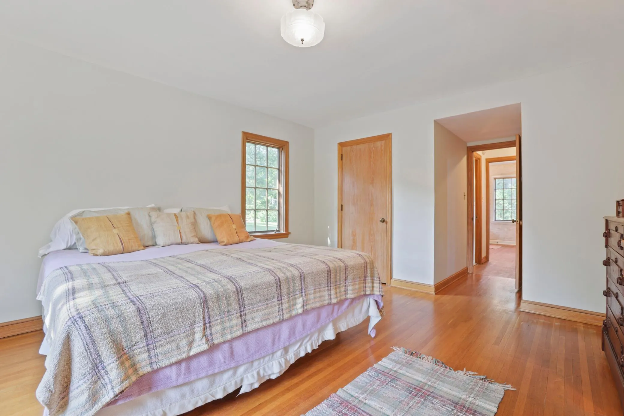 Photo 18 of 1393 Keston Street