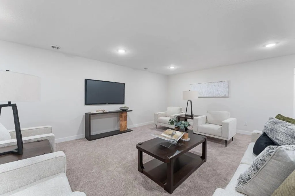 Photo 32 of 14 Palomino Court