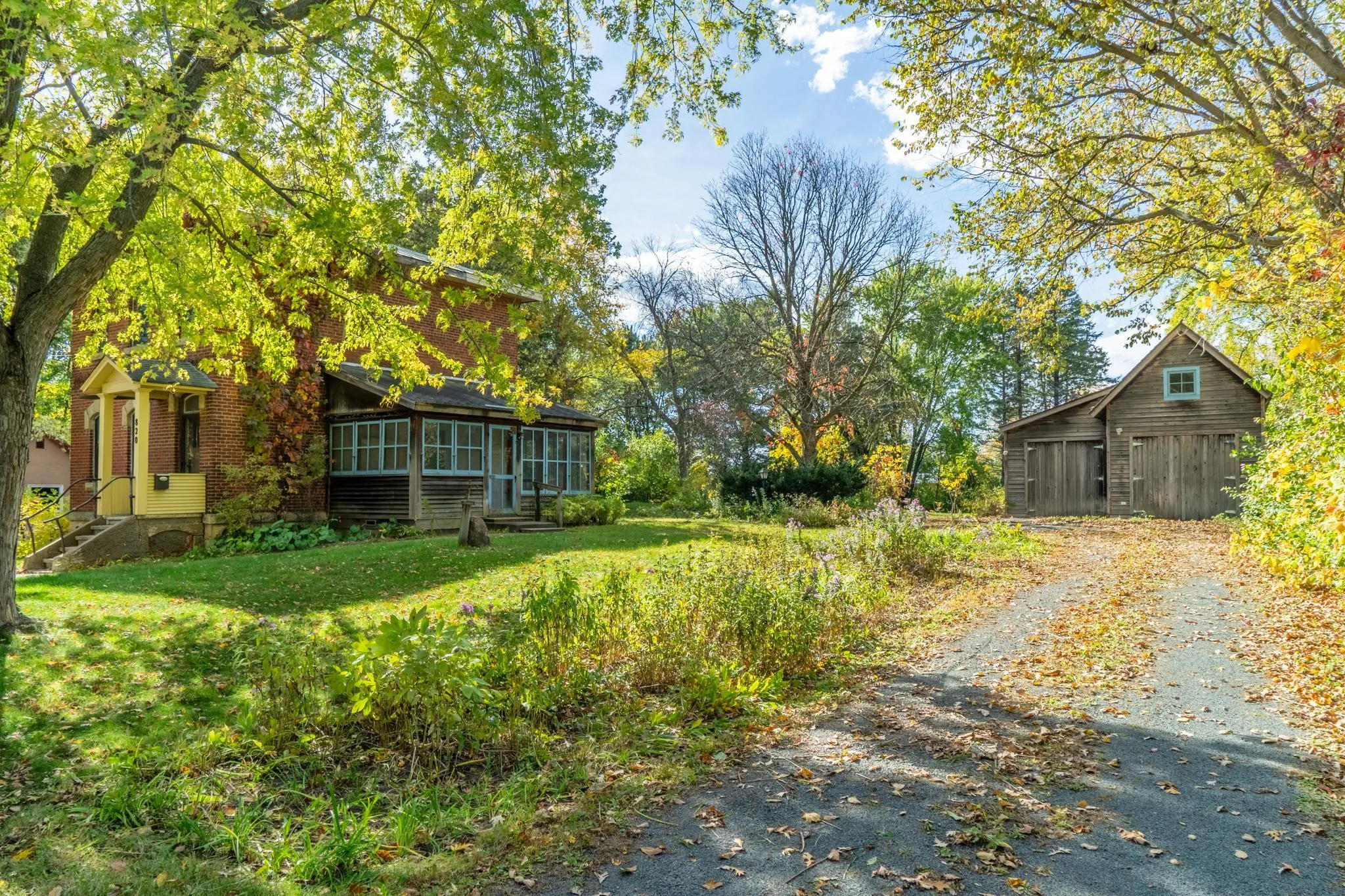 Photo 6 of 820 Owens N Street