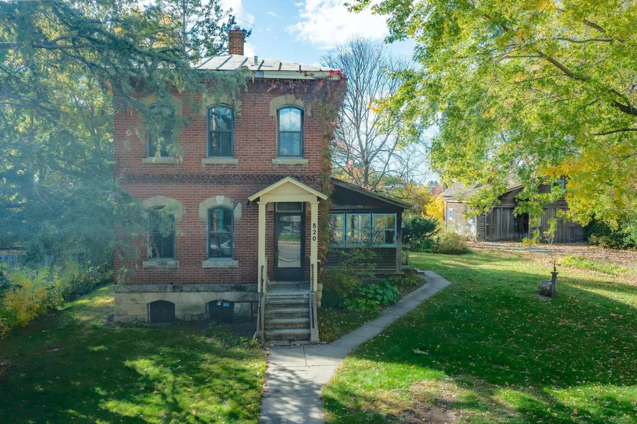 Photo 13 of 820 Owens N Street