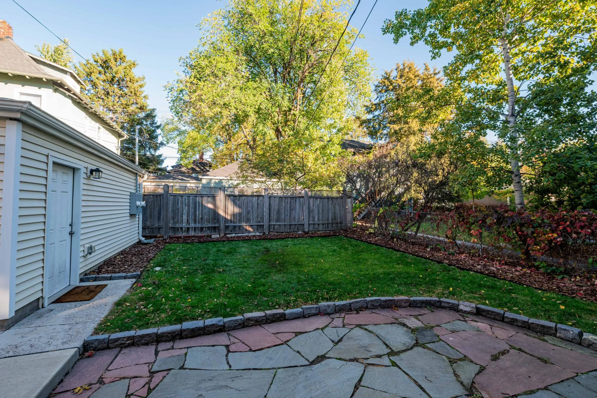 Photo 8 of 2503 Irving S Avenue