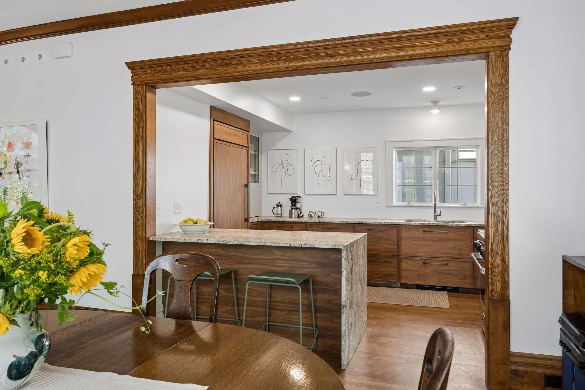 Photo 18 of 2432 W 24th Street
