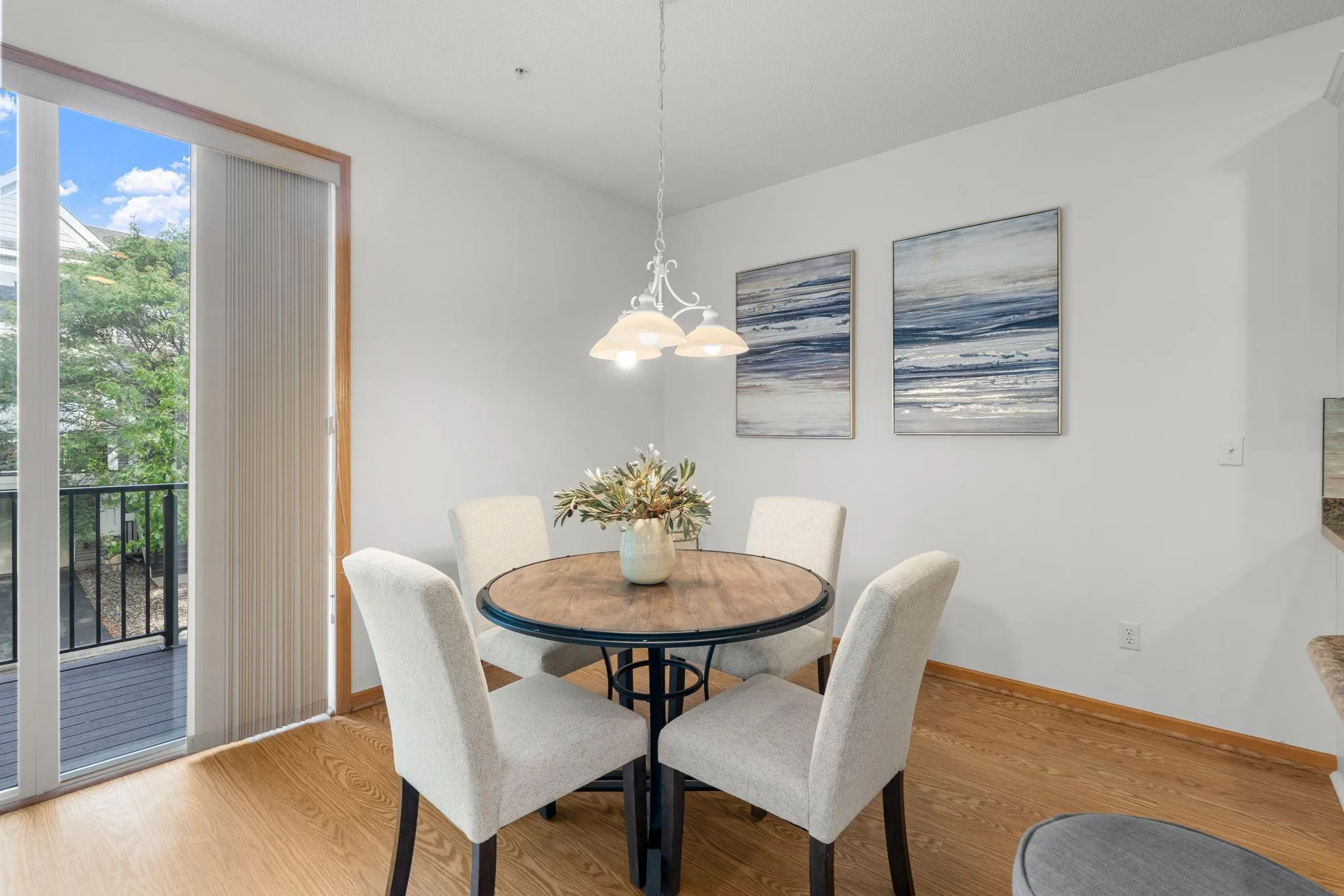 Photo 9 of 7600 Southridge Court