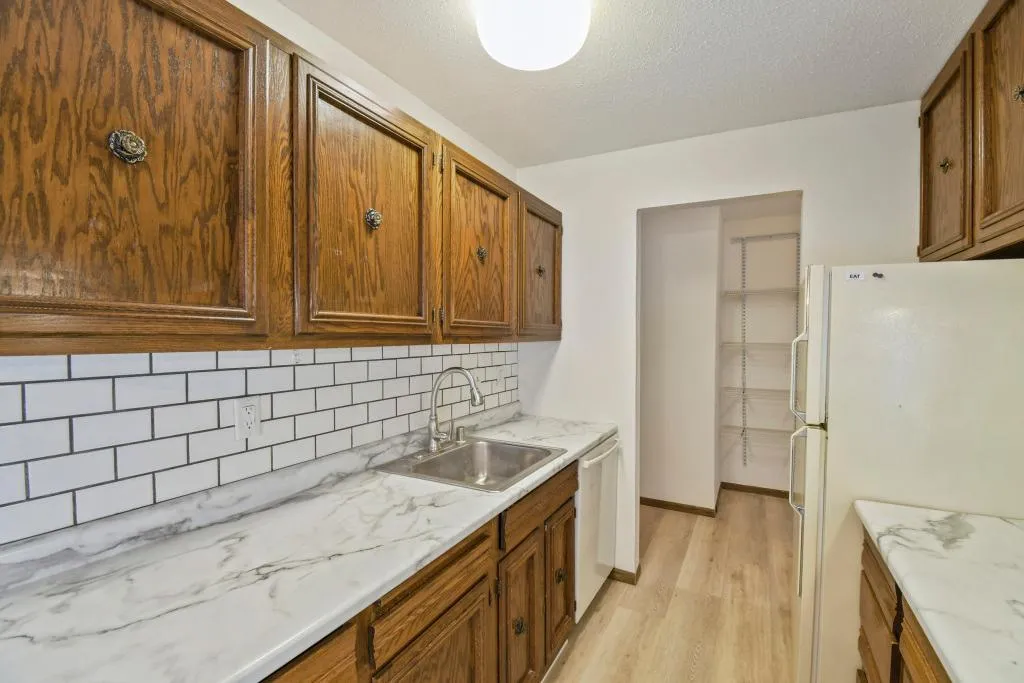 Photo 5 of 4400 Cedar Lake S Road Unit 3