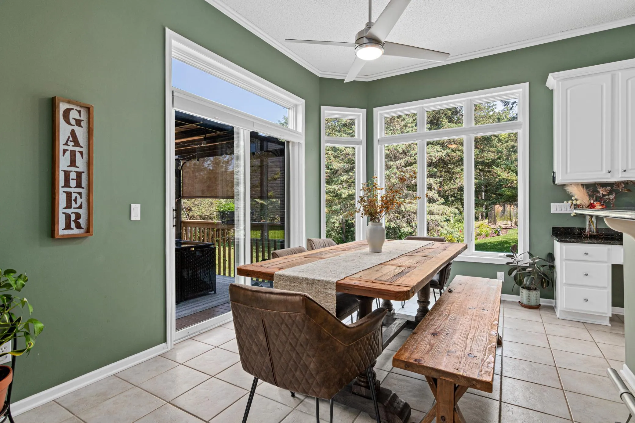 Photo 3 of 23 Ashbury Court