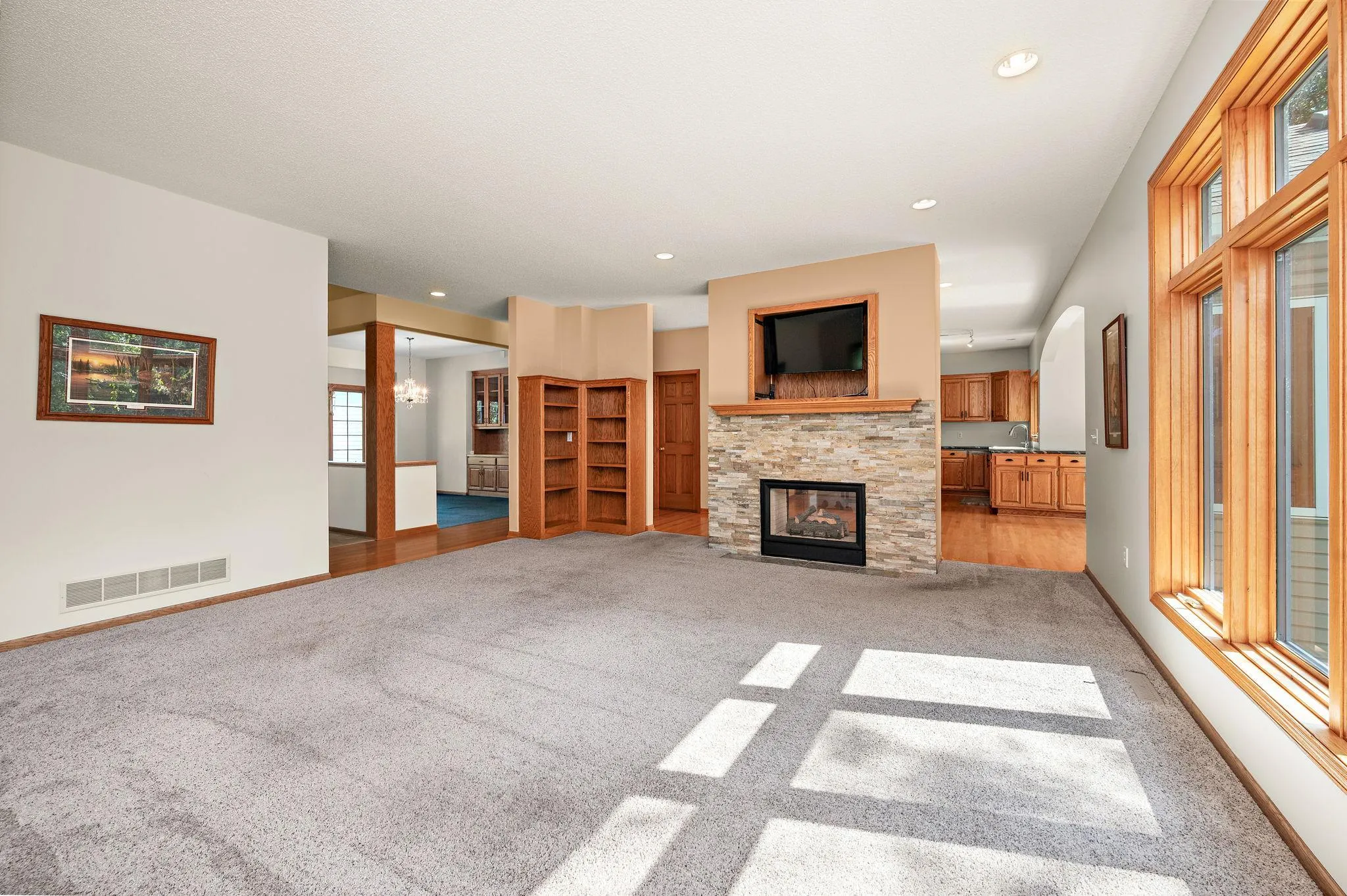 Photo 13 of 4749 S Lake Sarah Drive