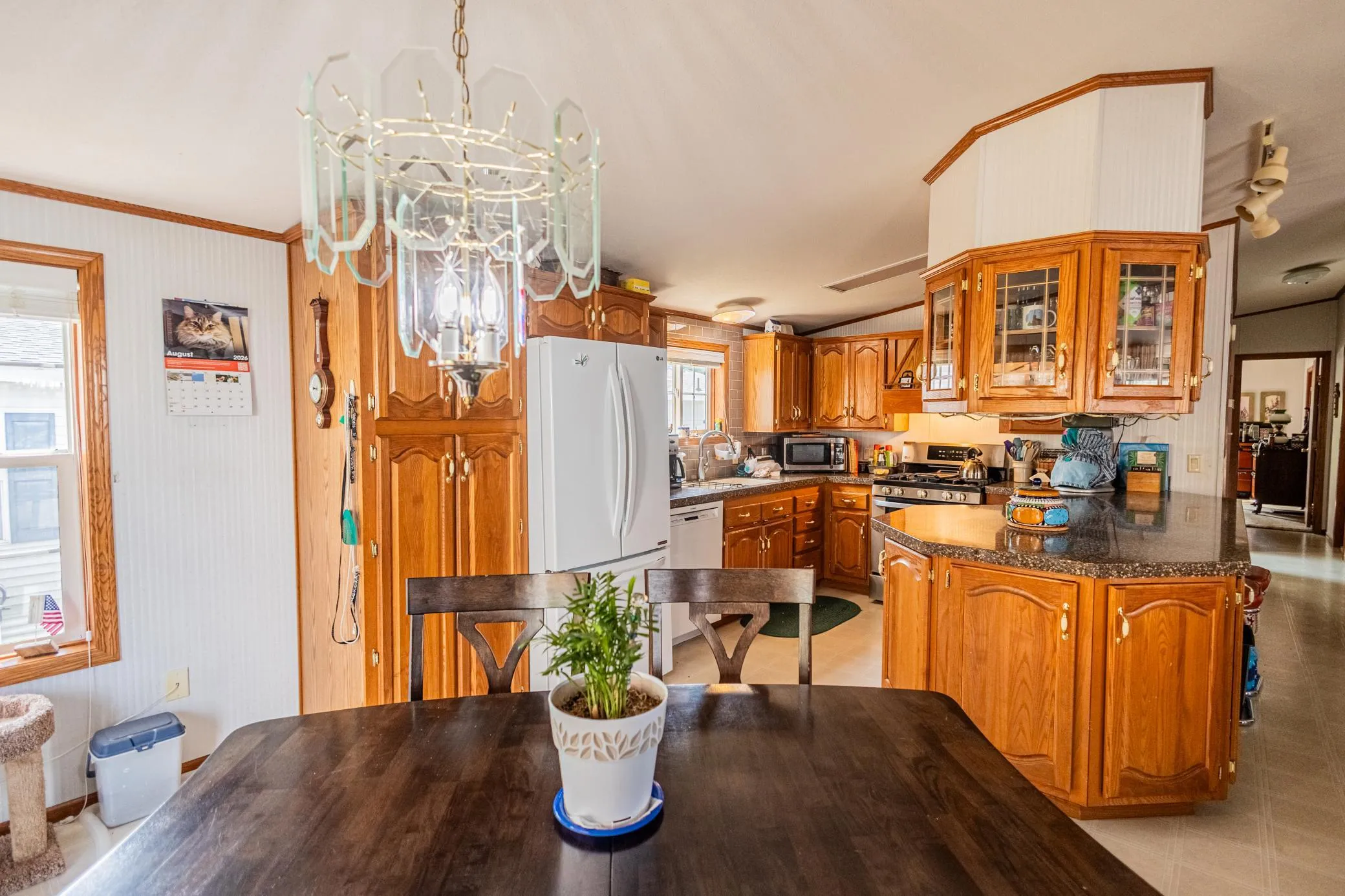 Photo 14 of 1390 Birchview Drive