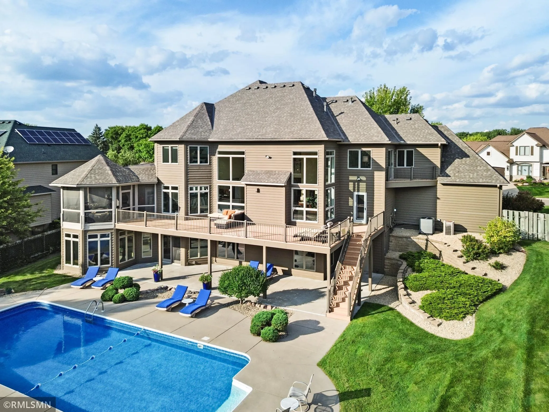 Photo 9 of 6102 Creek Ridge Court