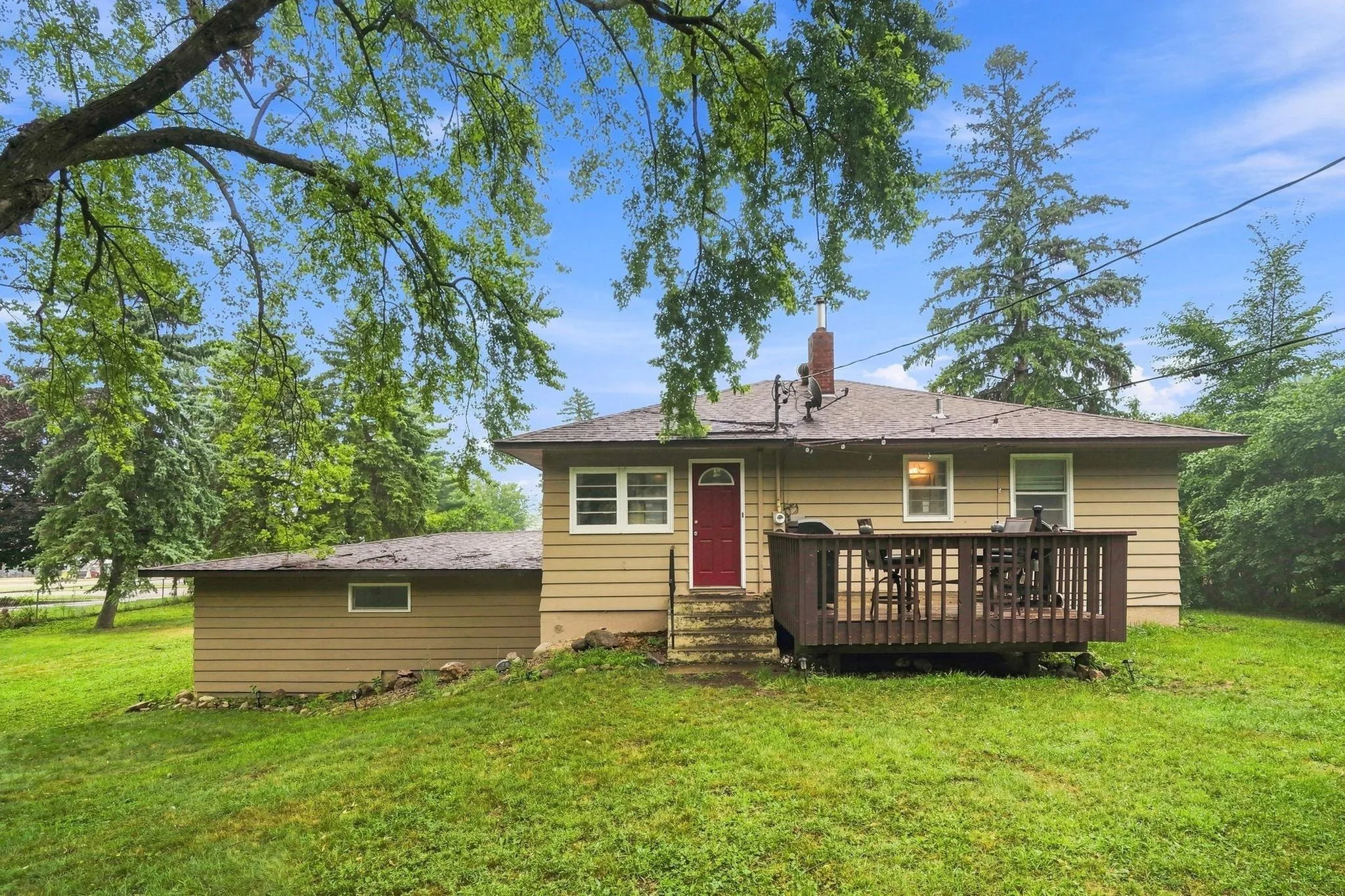 Photo 45 of 22 Elm S Avenue