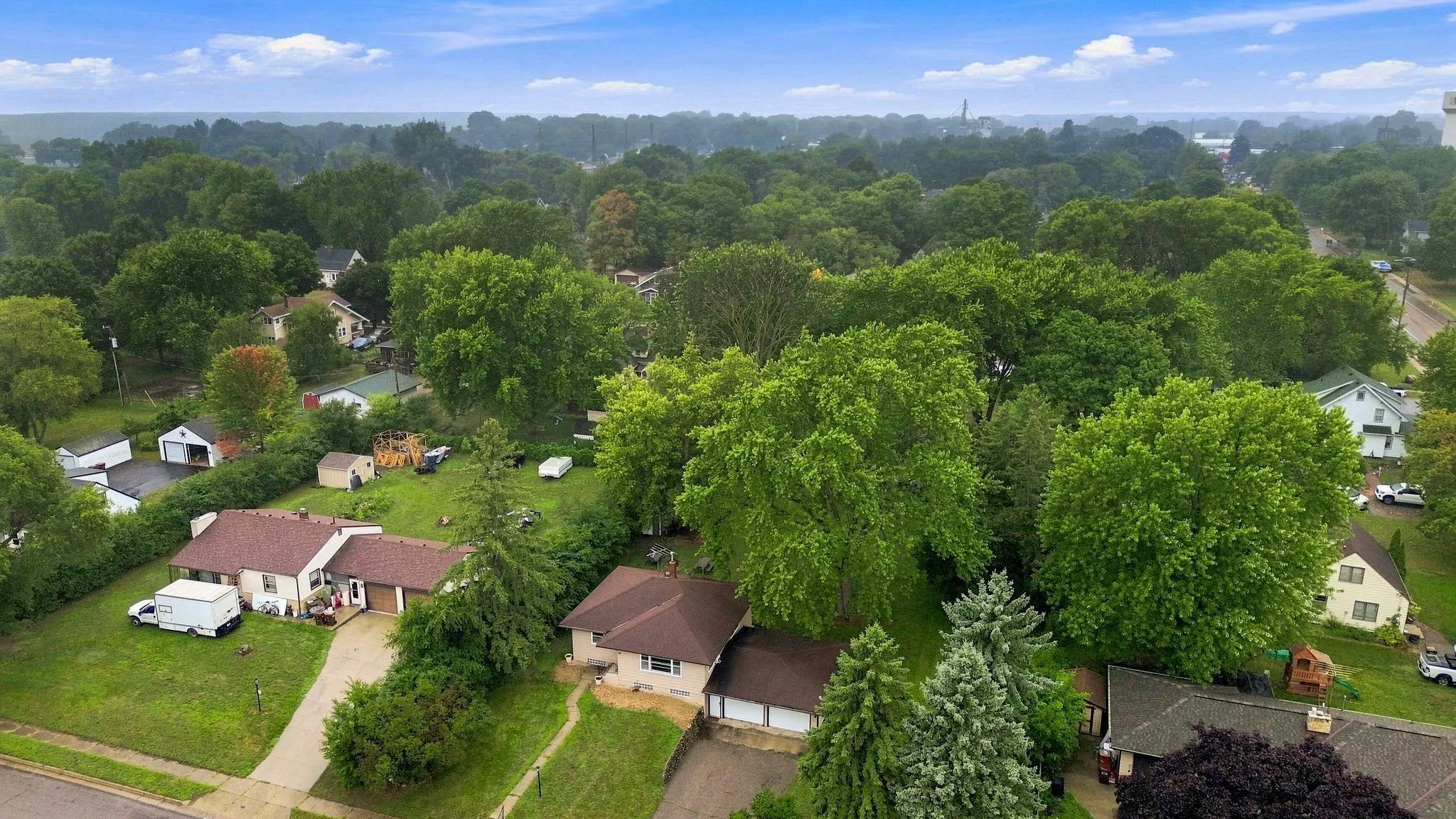 Photo 50 of 22 Elm S Avenue