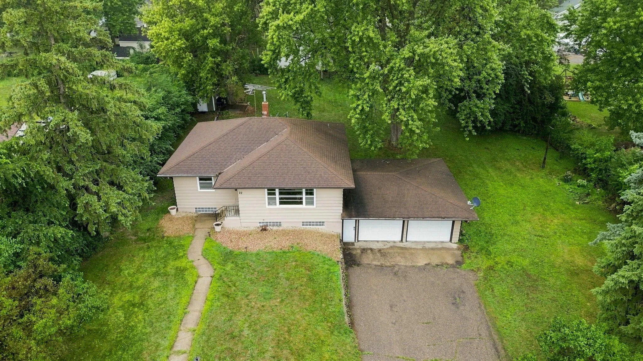 Photo 49 of 22 Elm S Avenue