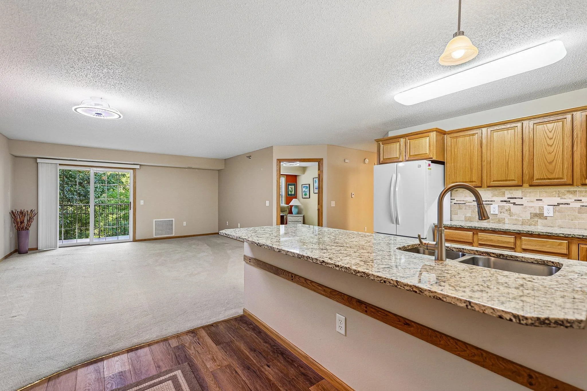 Photo 7 of 15550 Linnet Nw Street Unit 1-210