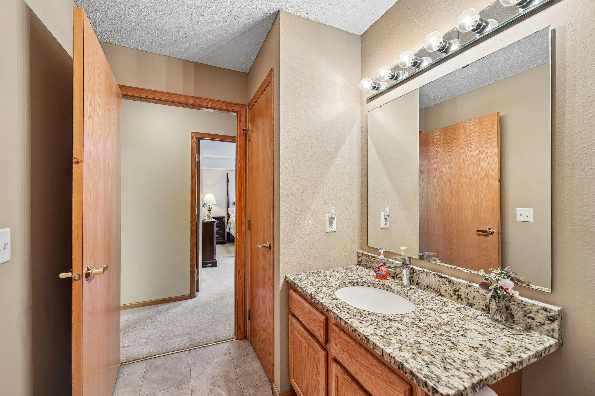 Photo 21 of 15550 Linnet Nw Street Unit 1-210