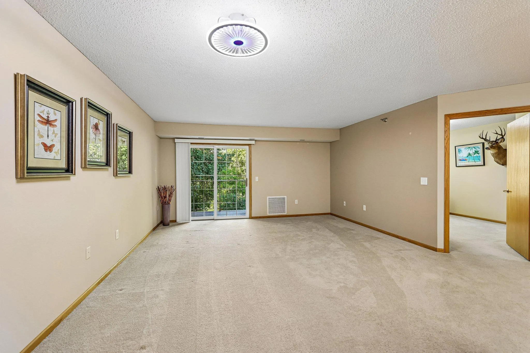 Photo 9 of 15550 Linnet Nw Street Unit 1-210