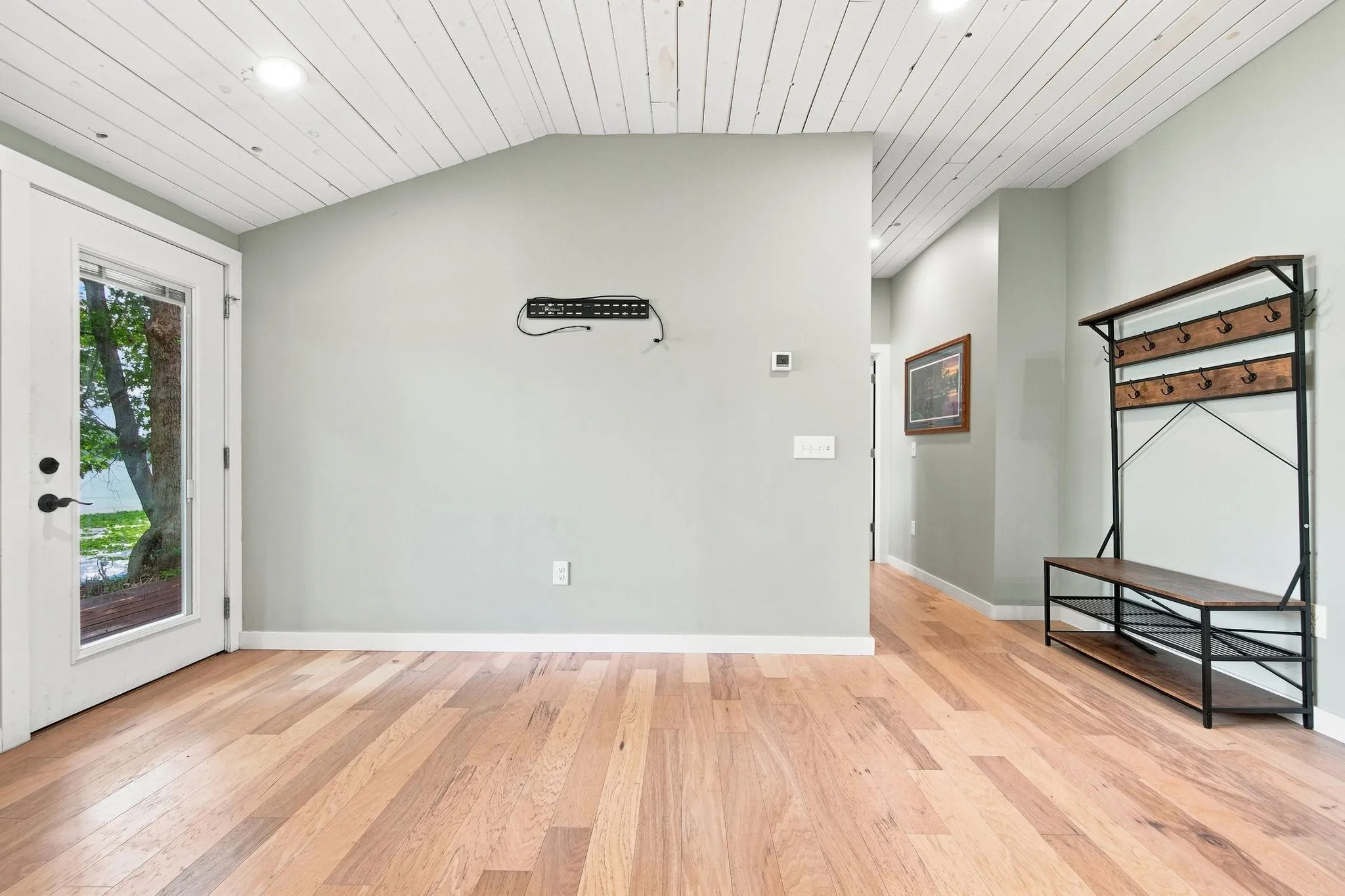 Photo 13 of 4512 Fillmore Nw Avenue