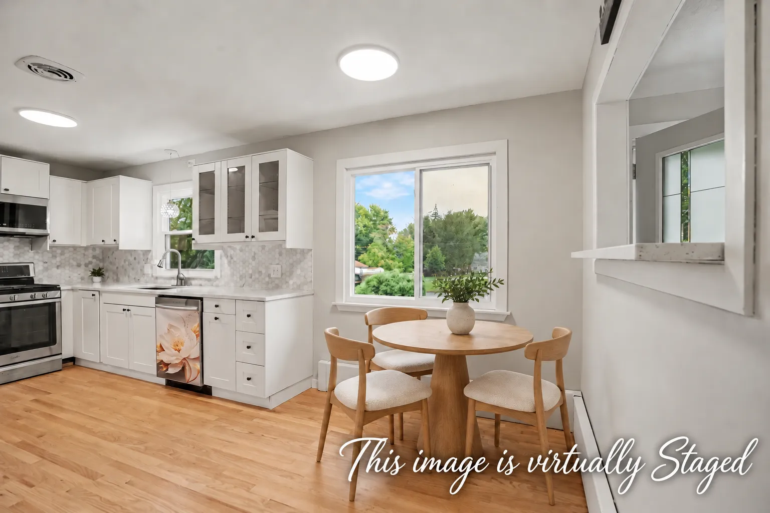 Photo 11 of 340 3rd S Avenue