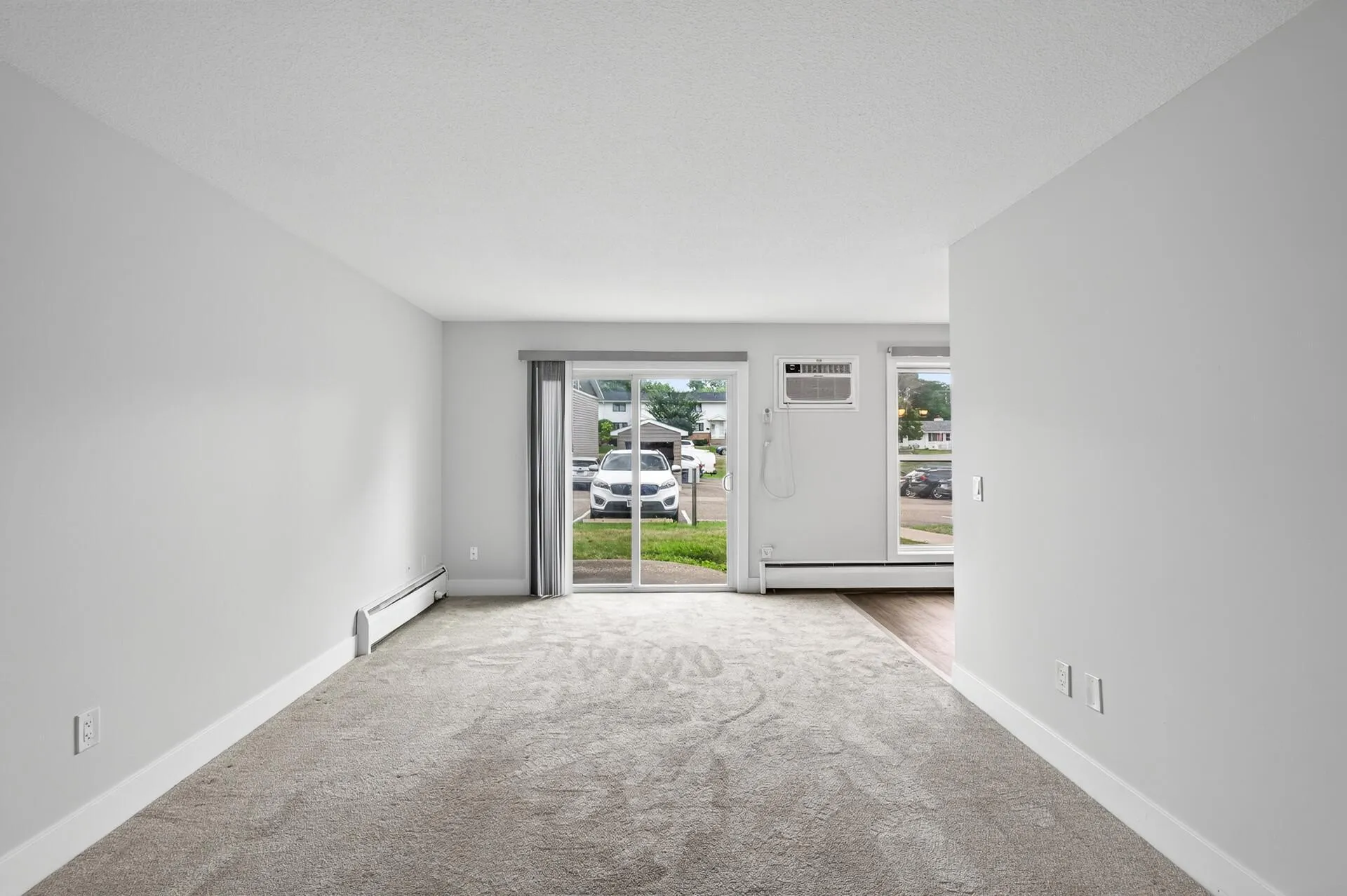 Photo 10 of 810 6th S Street Unit 1