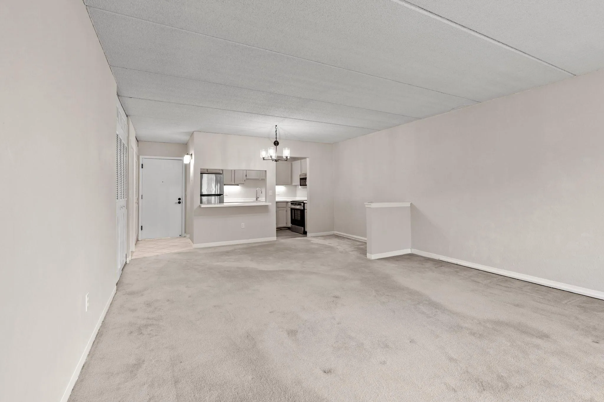 Photo 16 of 10411 Cedar Lake Road Unit 213