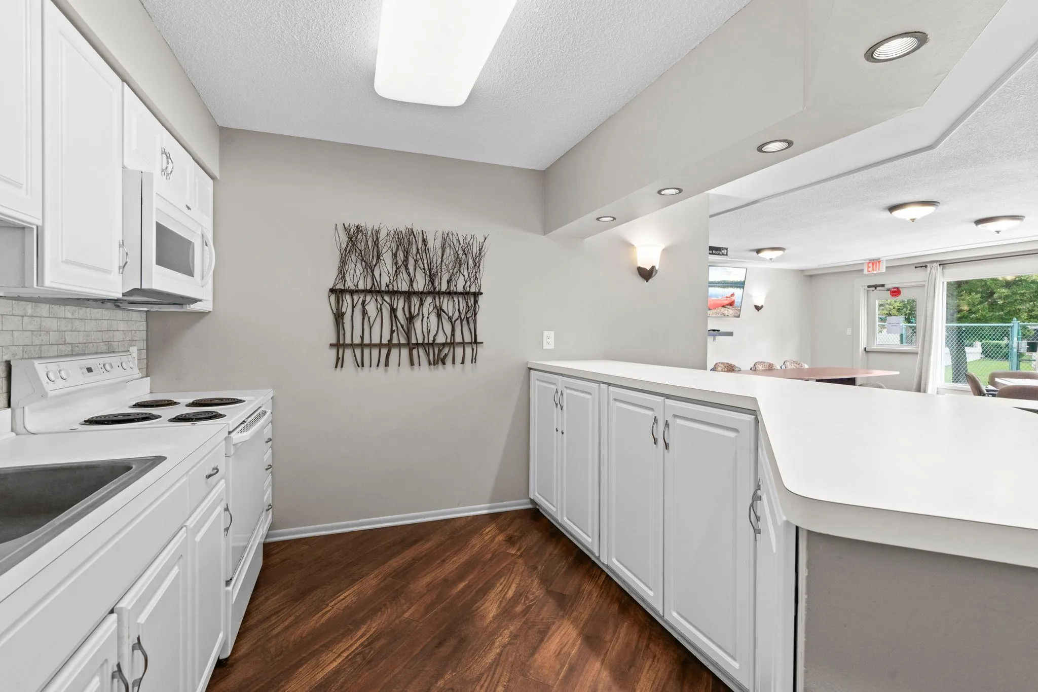 Photo 64 of 10411 Cedar Lake Road Unit 213