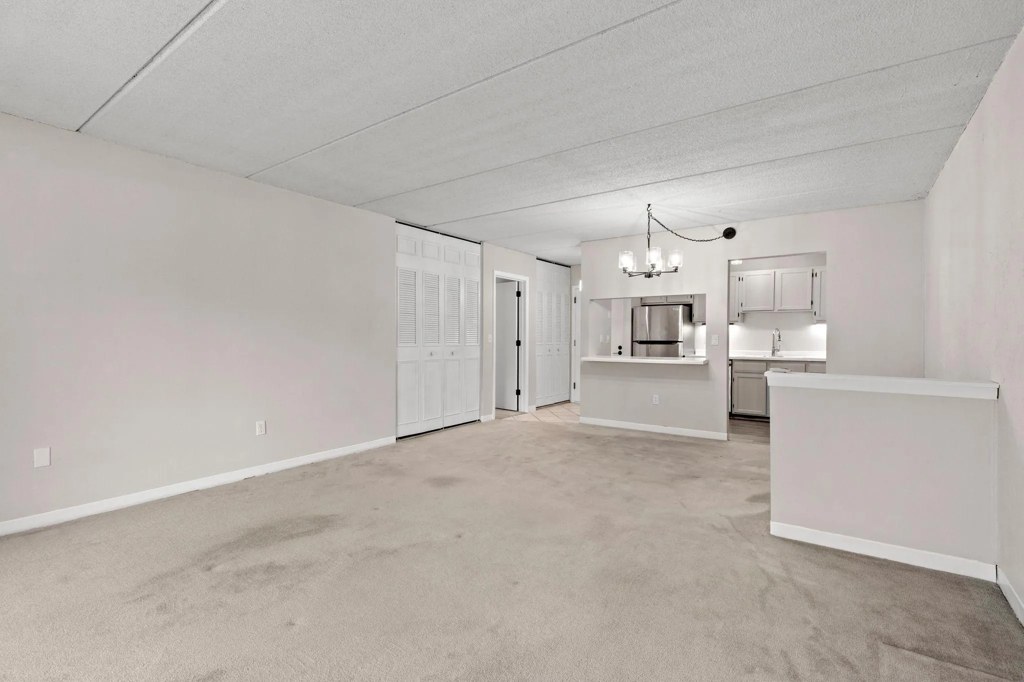Photo 23 of 10411 Cedar Lake Road Unit 213