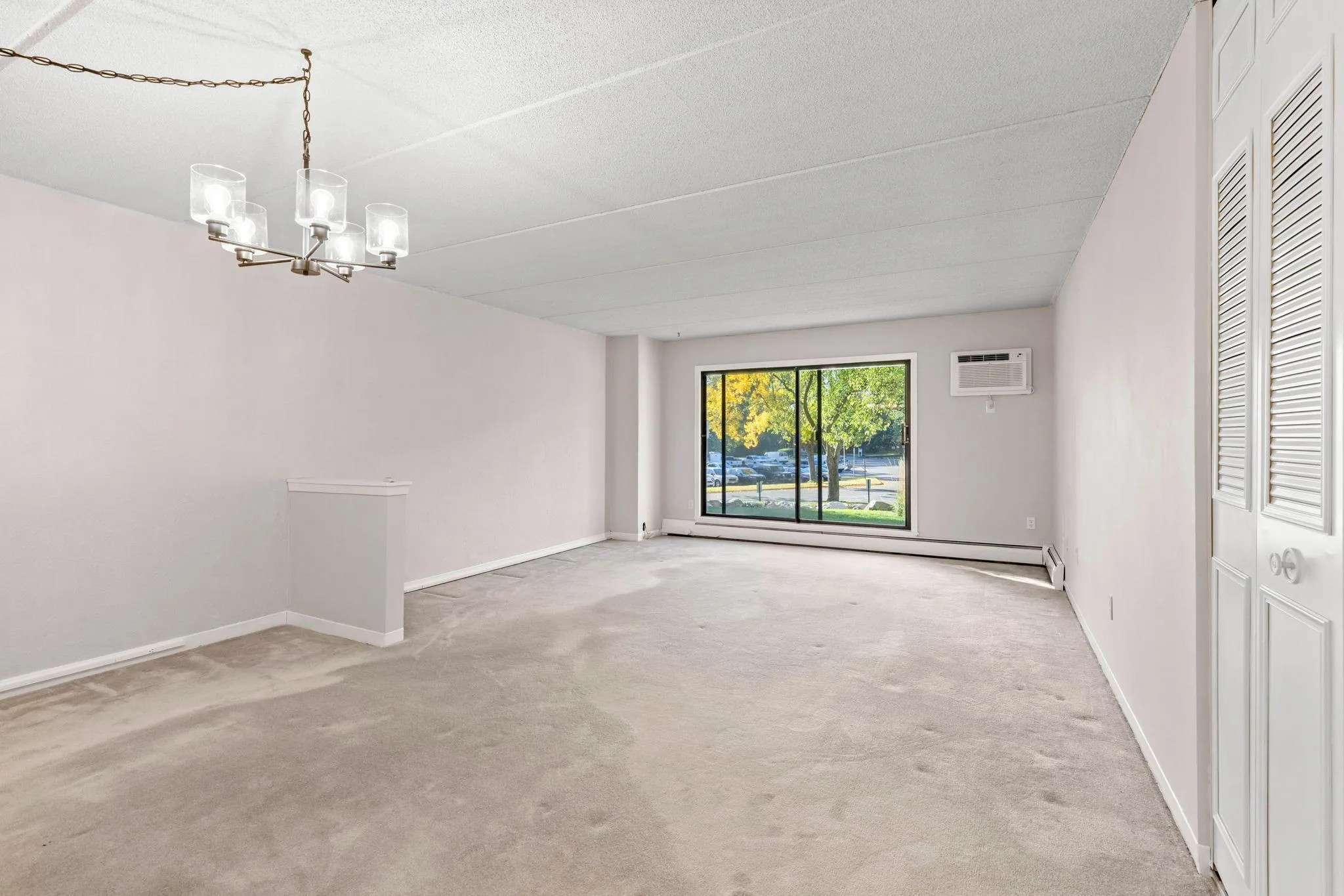 Photo 18 of 10411 Cedar Lake Road Unit 213
