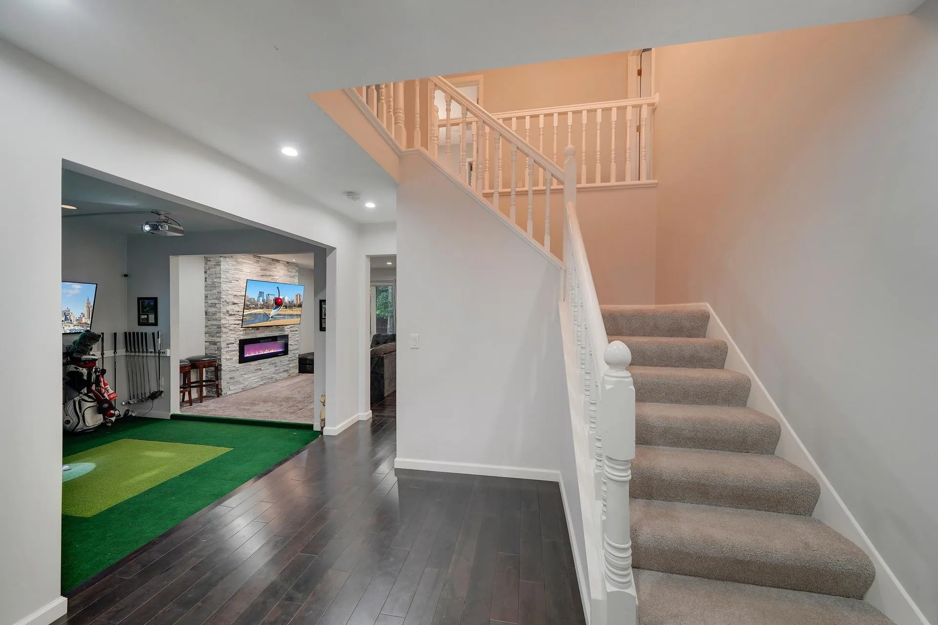 Photo 6 of 5262 Oxbow Court