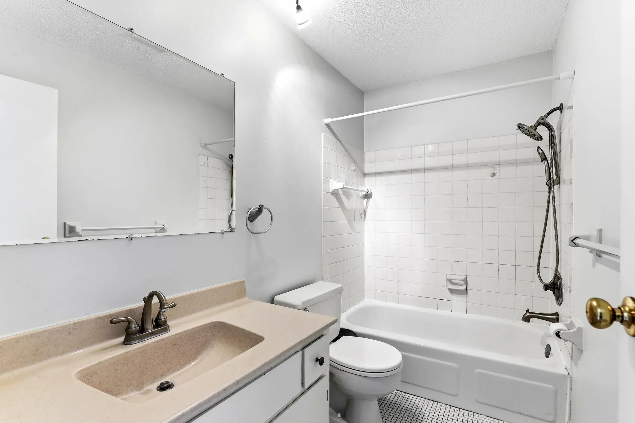 Photo 21 of 12864 Nicollet Avenue Unit 202