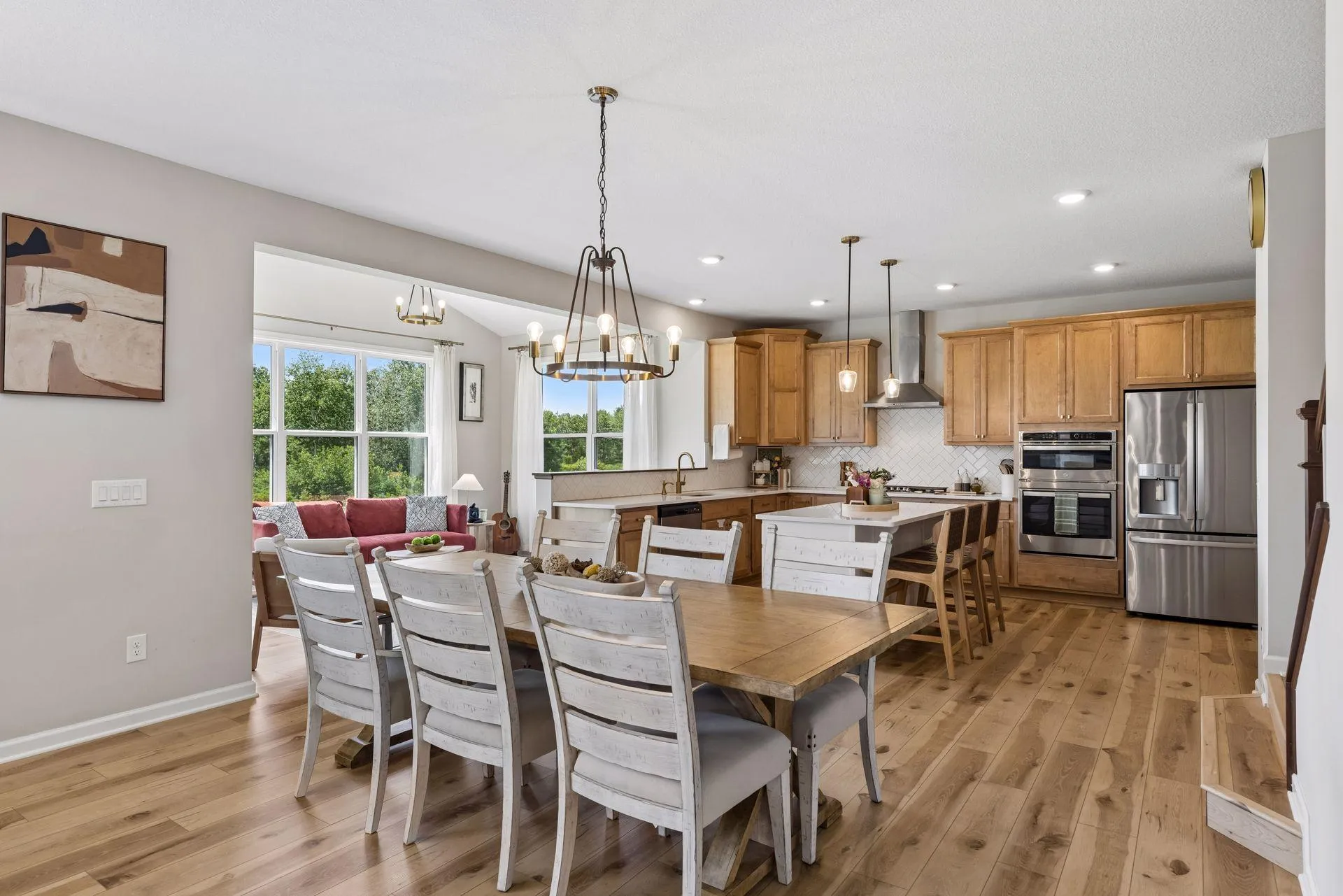 Photo 6 of 8143 Haywood Drive